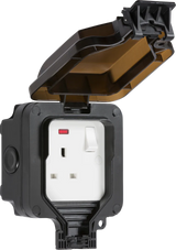 Knightsbridge: OP7N, IP66 13A 1G DP Switched Socket, Outdoor Waterproof, Black Polycarbonate, 230V